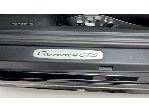 T 991 Carrera 4 GTS Coupe 3.0 Automatic Petrol