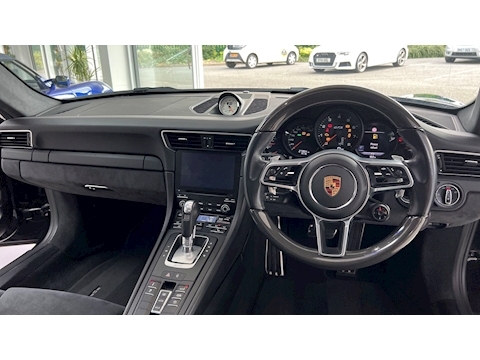 T 991 Carrera 4 GTS Coupe 3.0 Automatic Petrol