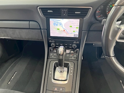 T 991 Carrera 4 GTS Coupe 3.0 Automatic Petrol