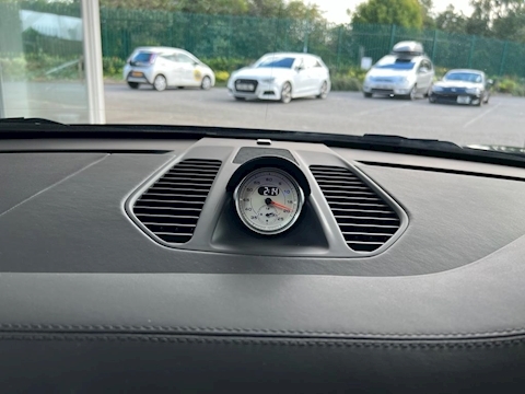 T 991 Carrera 4 GTS Coupe 3.0 Automatic Petrol
