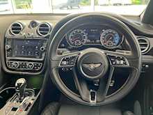 BENTLEY BENTAYGA V8 FINISHED IN ORANGE FLAME