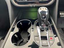 BENTLEY BENTAYGA V8 FINISHED IN ORANGE FLAME