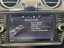 BENTLEY BENTAYGA V8 FINISHED IN ORANGE FLAME