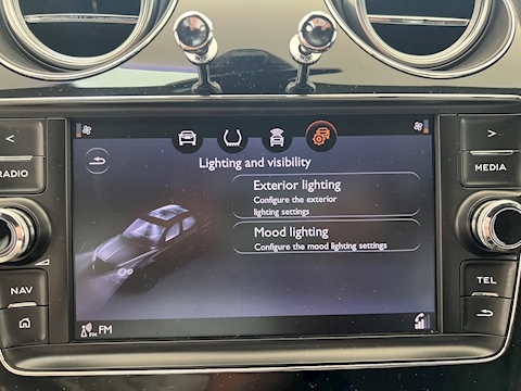 4.0 V8 SUV 5dr Petrol Auto 4WD Euro 6 (s/s) (550 ps)