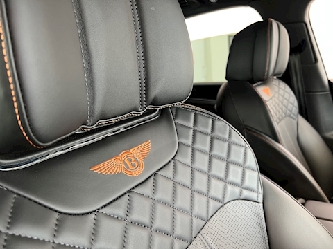 4.0 V8 SUV 5dr Petrol Auto 4WD Euro 6 (s/s) (550 ps)