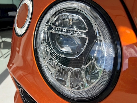 4.0 V8 SUV 5dr Petrol Auto 4WD Euro 6 (s/s) (550 ps)