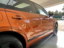 BENTLEY BENTAYGA V8 FINISHED IN ORANGE FLAME