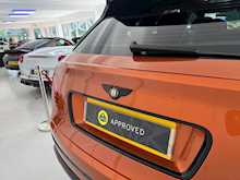 BENTLEY BENTAYGA V8 FINISHED IN ORANGE FLAME