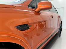 BENTLEY BENTAYGA V8 FINISHED IN ORANGE FLAME