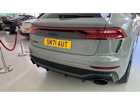 4.0 TFSI V8 Carbon Black SUV 5dr Petrol Tiptronic quattro Euro 6 (s/s) (600 ps)