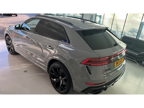 4.0 TFSI V8 Carbon Black SUV 5dr Petrol Tiptronic quattro Euro 6 (s/s) (600 ps)