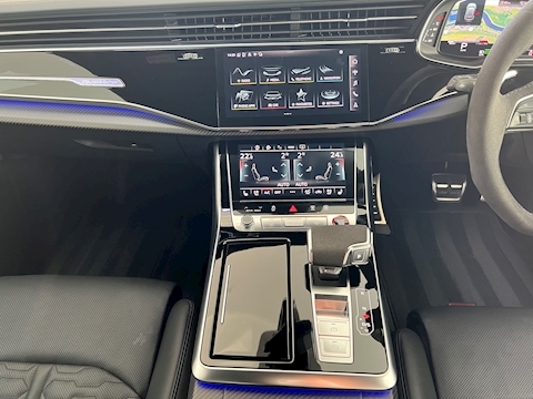 4.0 TFSI V8 Carbon Black SUV 5dr Petrol Tiptronic quattro Euro 6 (s/s) (600 ps)