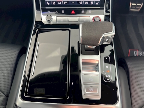 4.0 TFSI V8 Carbon Black SUV 5dr Petrol Tiptronic quattro Euro 6 (s/s) (600 ps)