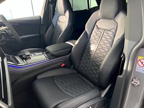 4.0 TFSI V8 Carbon Black SUV 5dr Petrol Tiptronic quattro Euro 6 (s/s) (600 ps)