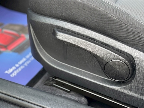 1.4 Blue Drive SE Nav Hatchback 5dr Petrol Manual (135 g/km, 99 bhp)
