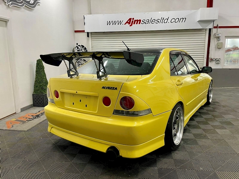 mini z altezza