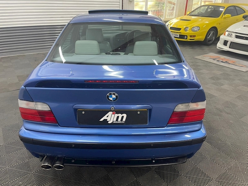 BMW 3.2i Evolution Saloon 4dr Petrol Manual (267 g/km, 321 bhp)