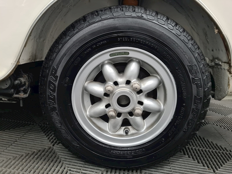 Mini Van Minivan 1275 Manual Petrol