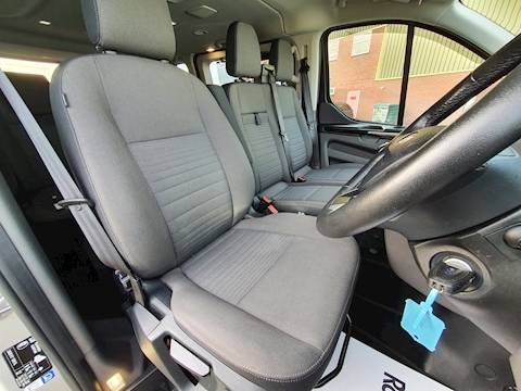 2.0 310 EcoBlue Titanium Minibus L2 EU6 9 Seat