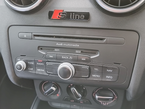 1.4 TFSI S line Hatchback 3dr Petrol Manual (124 g/km, 120 bhp)
