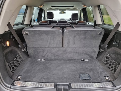 3.0 GL350 V6 BlueTEC AMG Sport SUV 5dr Diesel G-Tronic+ 4WD (209 g/km, 255 bhp)