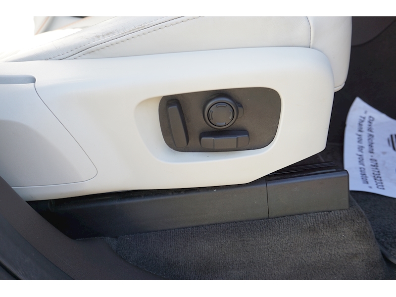 Land Rover 2.0 SD4 HSE Luxury SUV 5dr Diesel Auto 4WD Euro 6 (s/s) (240 ps)