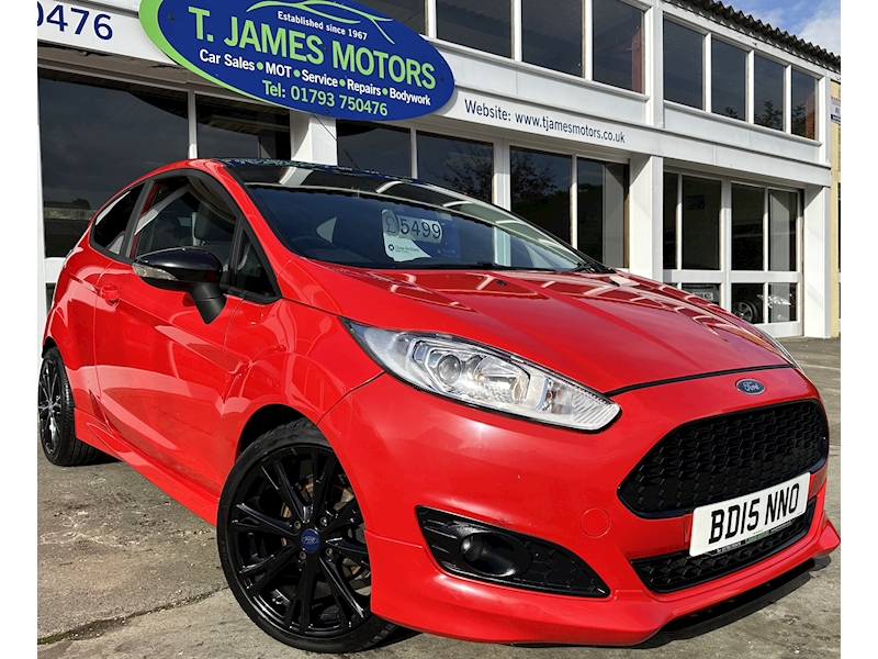 Used 2015 Ford Fiesta T Ecoboost Zetec S Red Edition For Sale In Wiltshire U239 T James 4240