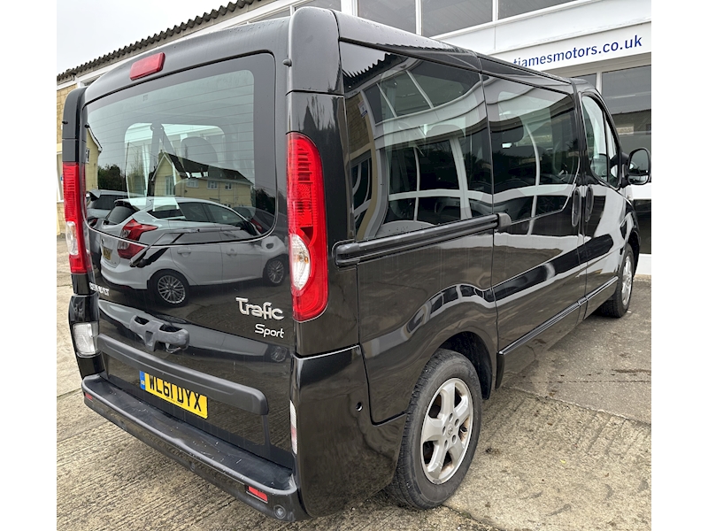 Renault Trafic  MPV 2.0 Automatic Diesel