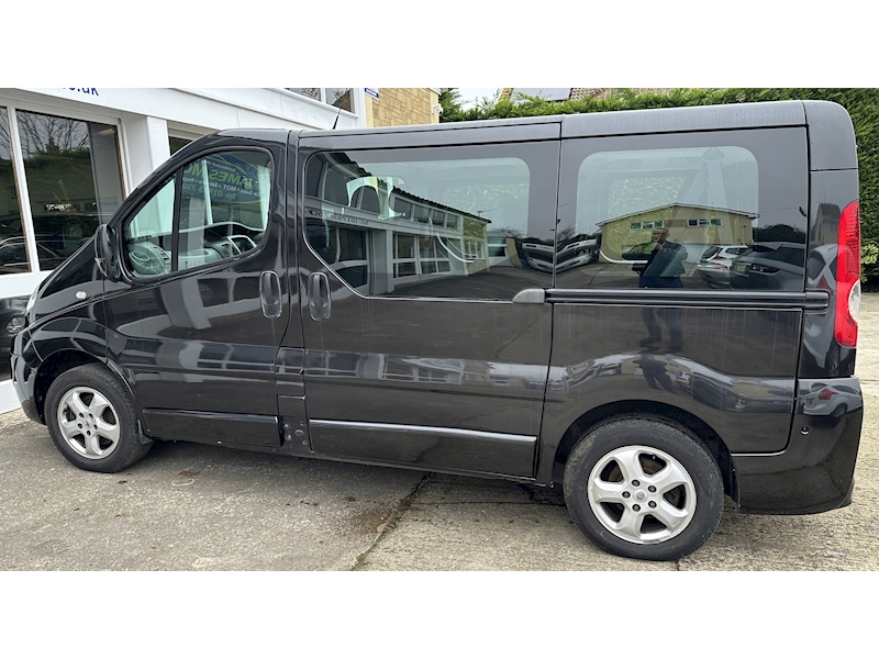 Renault Trafic  MPV 2.0 Automatic Diesel