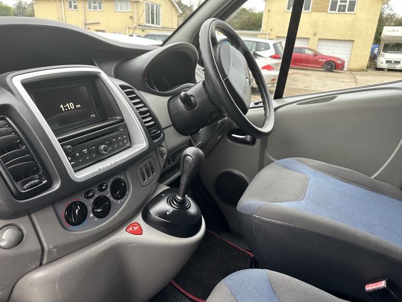 Renault Trafic  MPV 2.0 Automatic Diesel