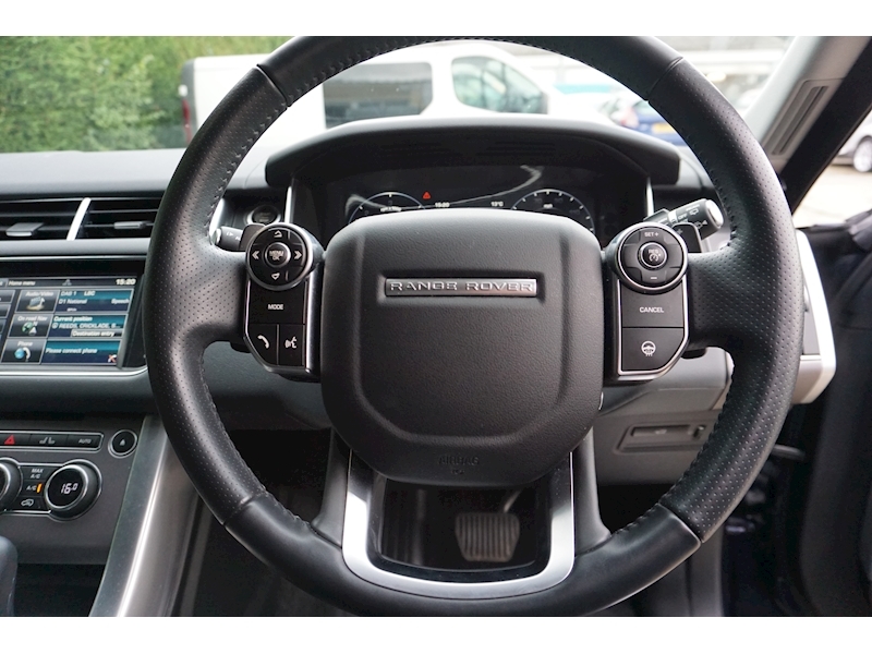 Land Rover Range Rover Sport 3.0 SD V6 HSE SUV 5dr Diesel Auto 4WD (s/s) (306 ps)