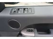 Land Rover Range Rover Sport 3.0 SD V6 HSE SUV 5dr Diesel Auto 4WD (s/s) (306 ps)