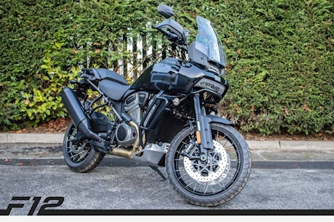 Pan America 1250 Special (Vivid Black)