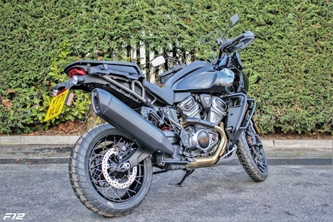 Pan America 1250 Special (Vivid Black)