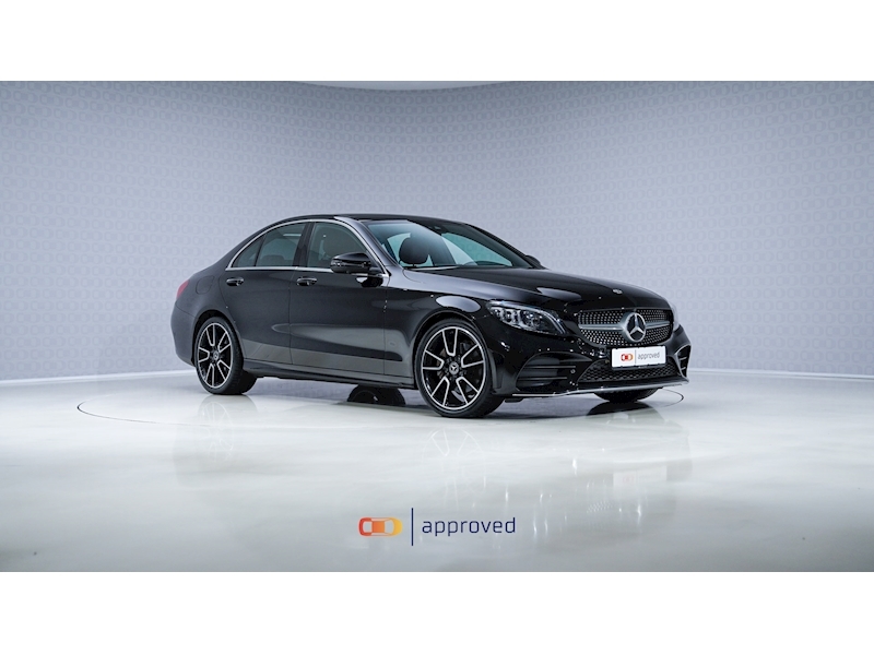 Mercedes-Benz C200 Amg Line 2.0 4dr Sedan Automatic Petrol