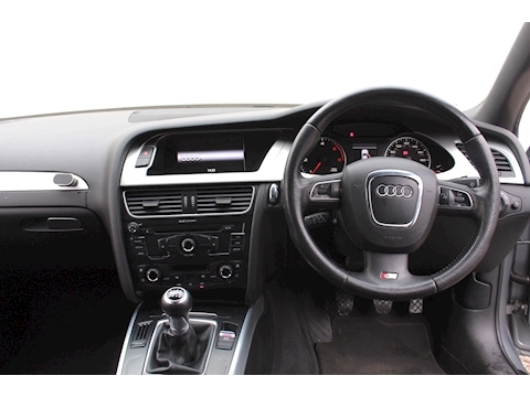 2.0 TDI S line Special Edition Saloon 4dr Diesel Manual (131 g/km, 141 bhp)