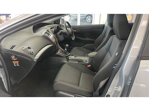 Civic 1.6 i-DTEC SE Plus (Navi) Hatchback 5dr Diesel Manual (s/s) (120 ps)