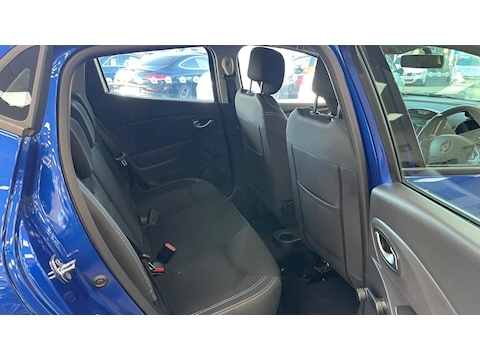 Clio 0.9 TCe Play Hatchback 5dr Petrol (s/s) (90 ps)