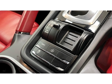 3.0 TD V6 SUV 5dr Diesel TiptronicS 4WD Euro 6 (s/s) (262 ps)