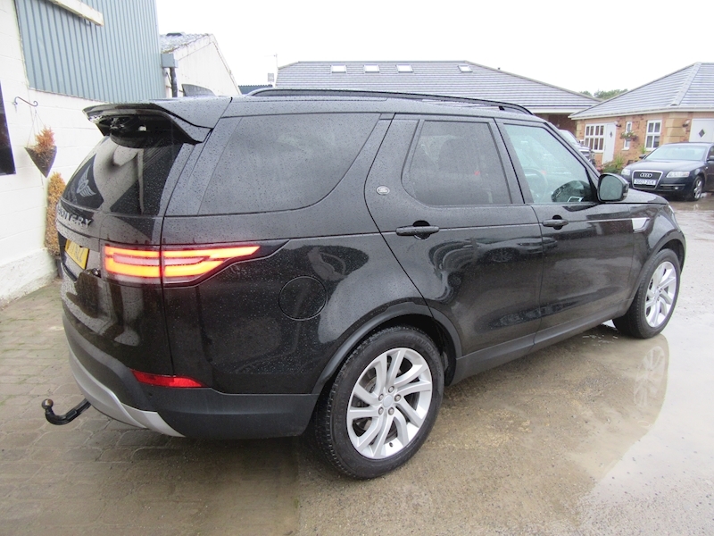 Land Rover Discovery TD V6 HSE - U374