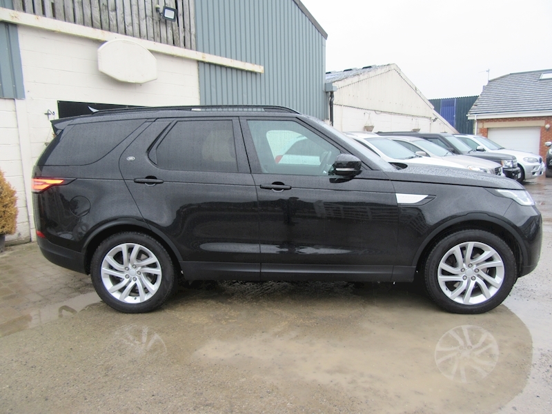 Land Rover Discovery TD V6 HSE - U374