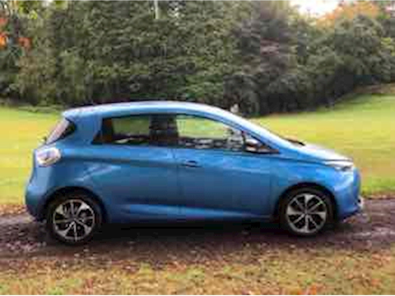 R90 41kWh Dynamique Nav Hatchback 5dr Electric Auto (Battery Lease) (92 bhp)