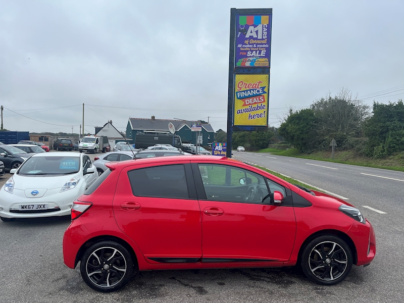 Yaris 1.5 VVT-i Design Hatchback 5dr Petrol Manual Euro 6 (111 ps)