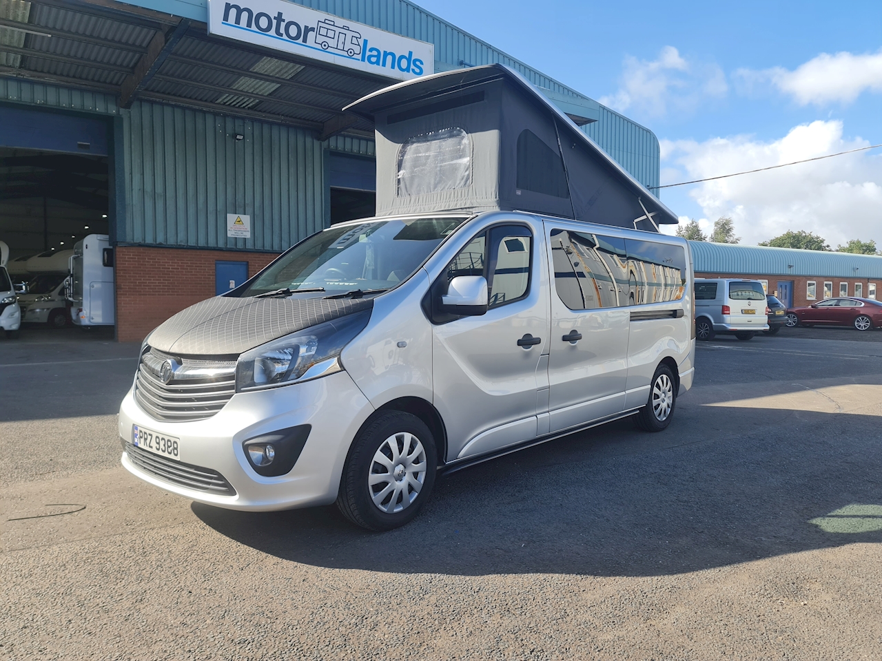 Vivaro sportive for store sale