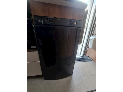 Advance 74-4 Peugeot Boxer 2.0 130 BlueHDI