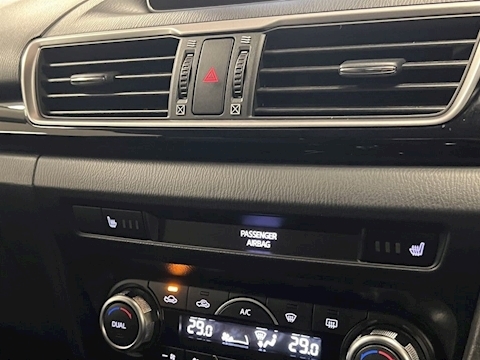 Mazda3 SE-L NAV