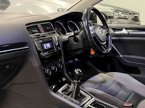 1.6 TDI BlueMotion Tech GT Hatchback 5dr Diesel Manual (s/s) (101 g/km, 108 bhp)