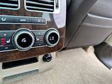 Land Rover Range Rover TD V6 Vogue 