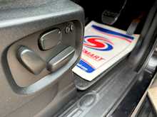 Land Rover Discovery 4 SD V6 HSE 