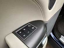 Land Rover Range Rover Sport SD V6 HSE Dynamic 